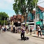 Great Kensington Market 2Br Apartment